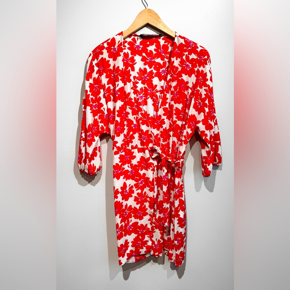 NWOT Zara Floral Print Wrap Dress